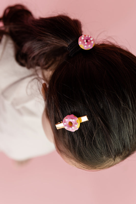 Speldje donut roze marshmallow goud